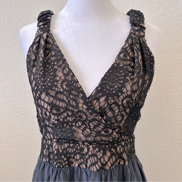 VENA CAVA Navy Knit Inyo V-Back Cocktail Dress in Black Navy Sz. 6 - Picture 7 of 7